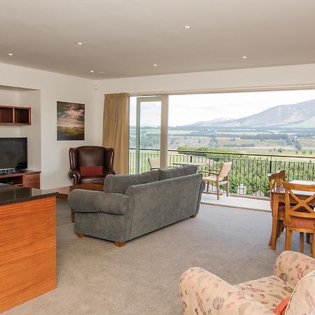 Canterbury High Country Villas Windwhistle Екстериор снимка