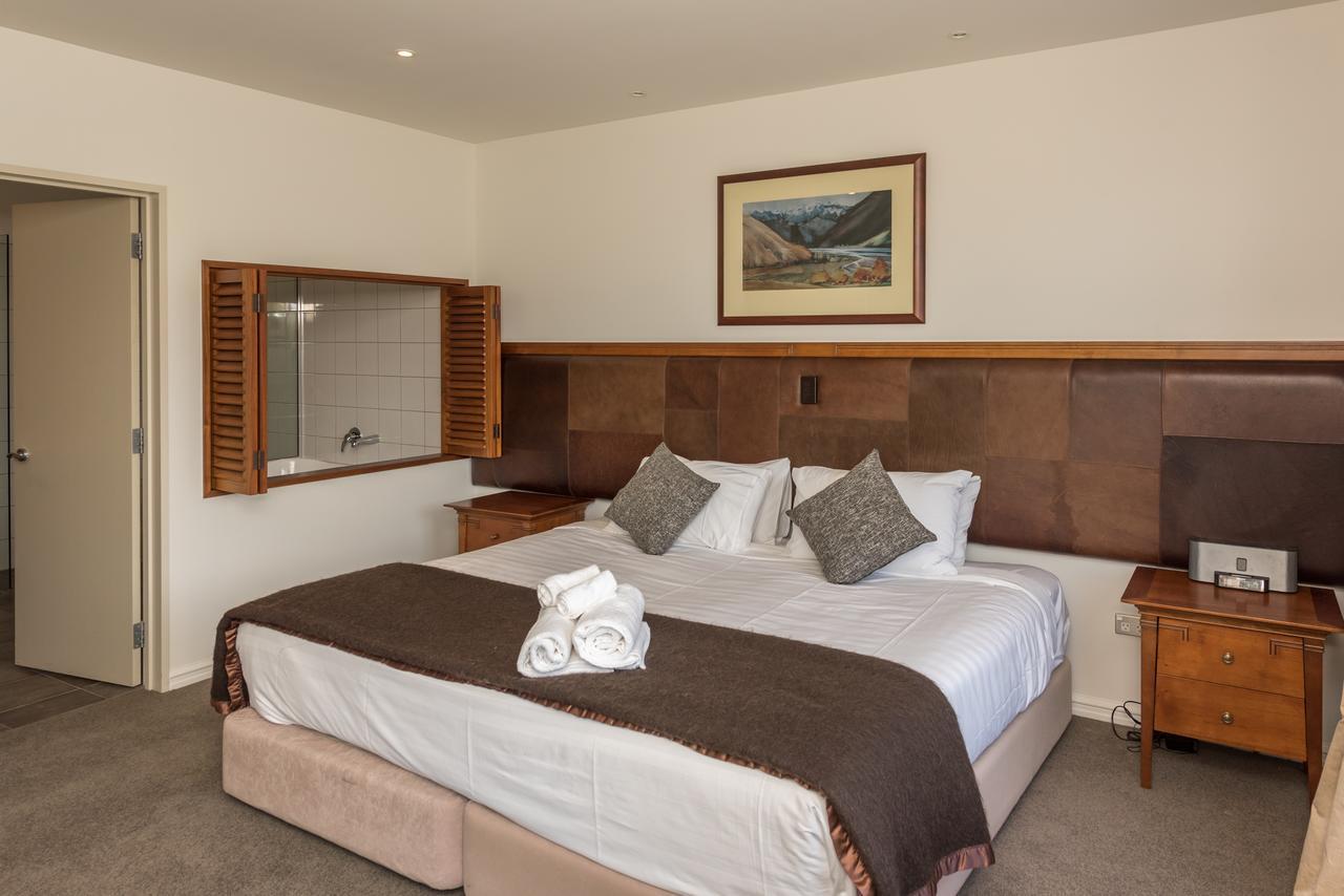 Canterbury High Country Villas Windwhistle Екстериор снимка