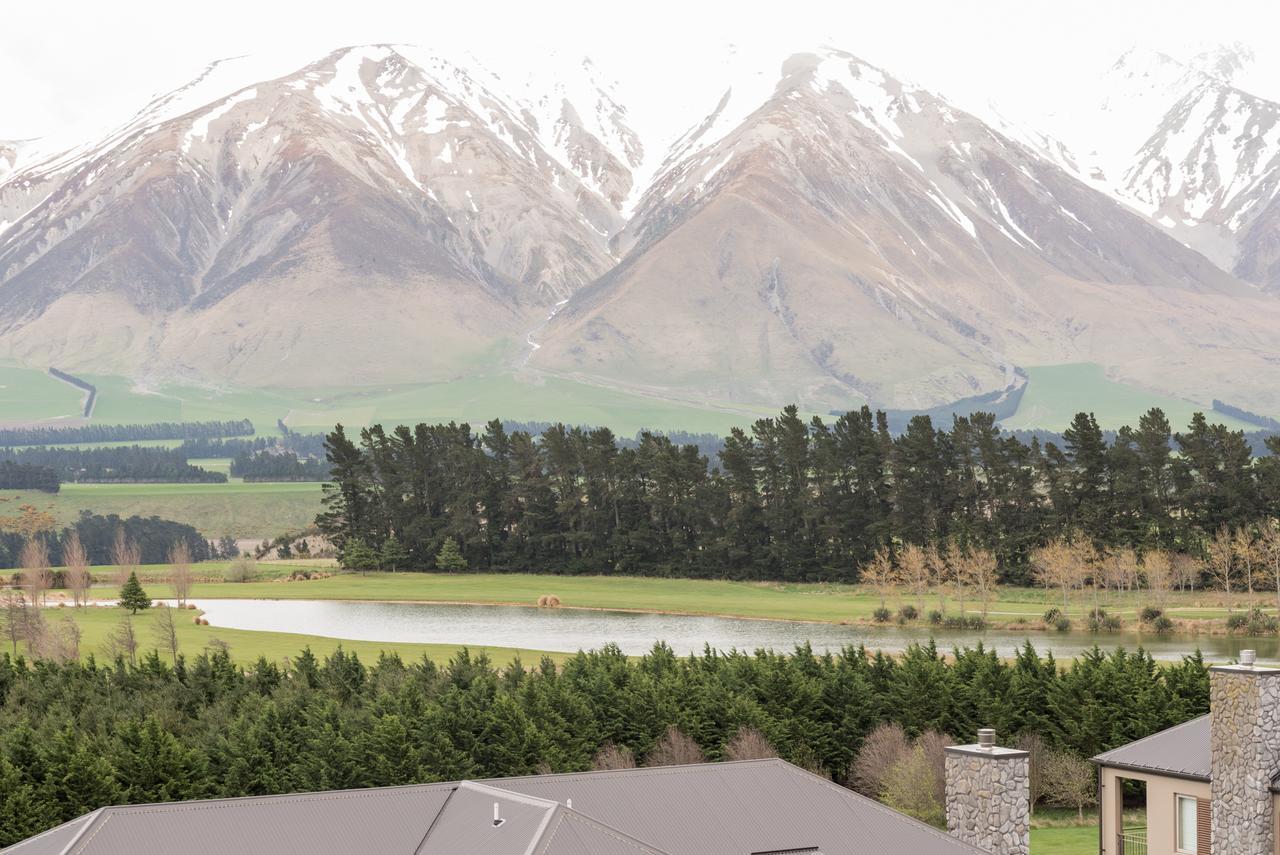 Canterbury High Country Villas Windwhistle Екстериор снимка
