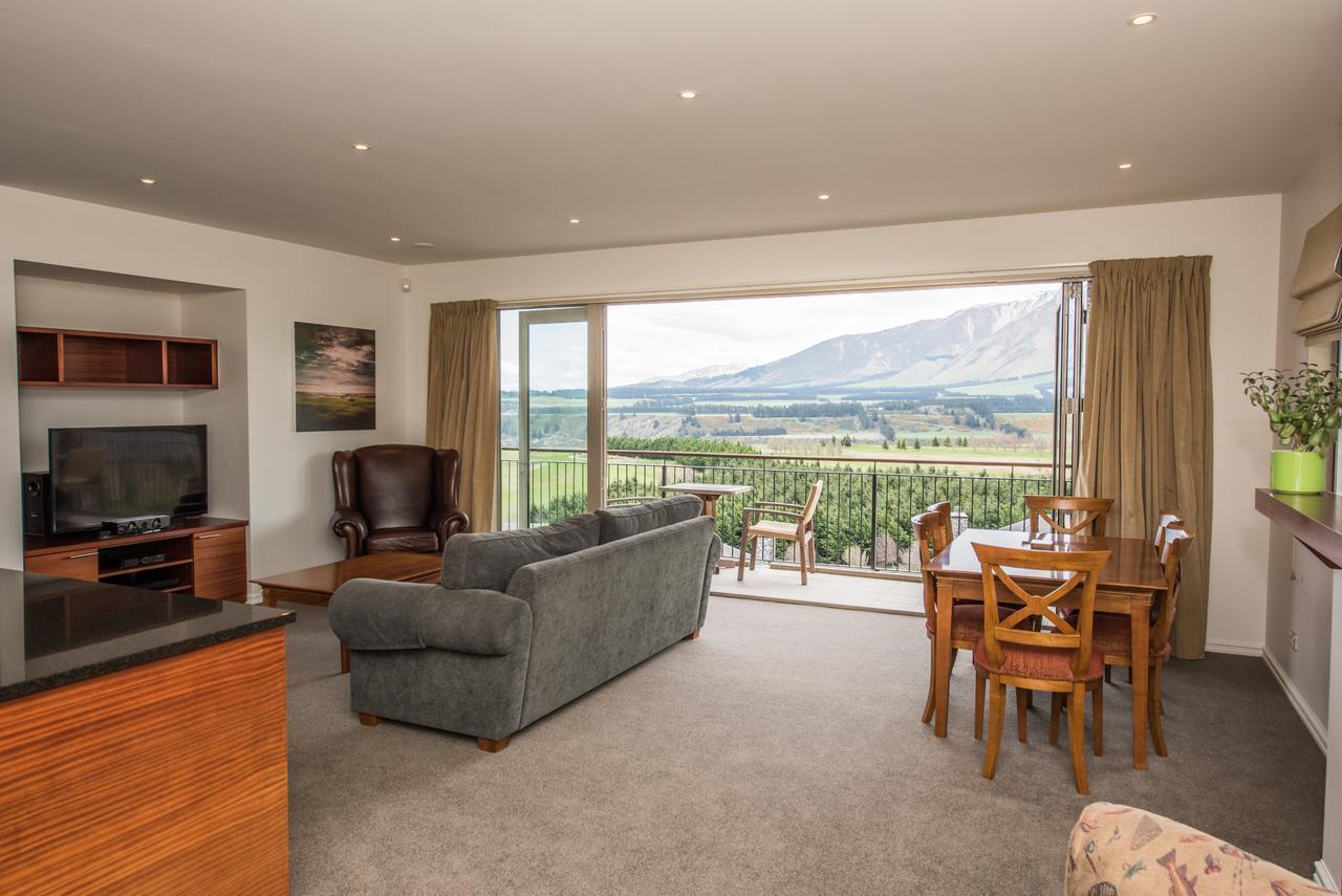 Canterbury High Country Villas Windwhistle Екстериор снимка