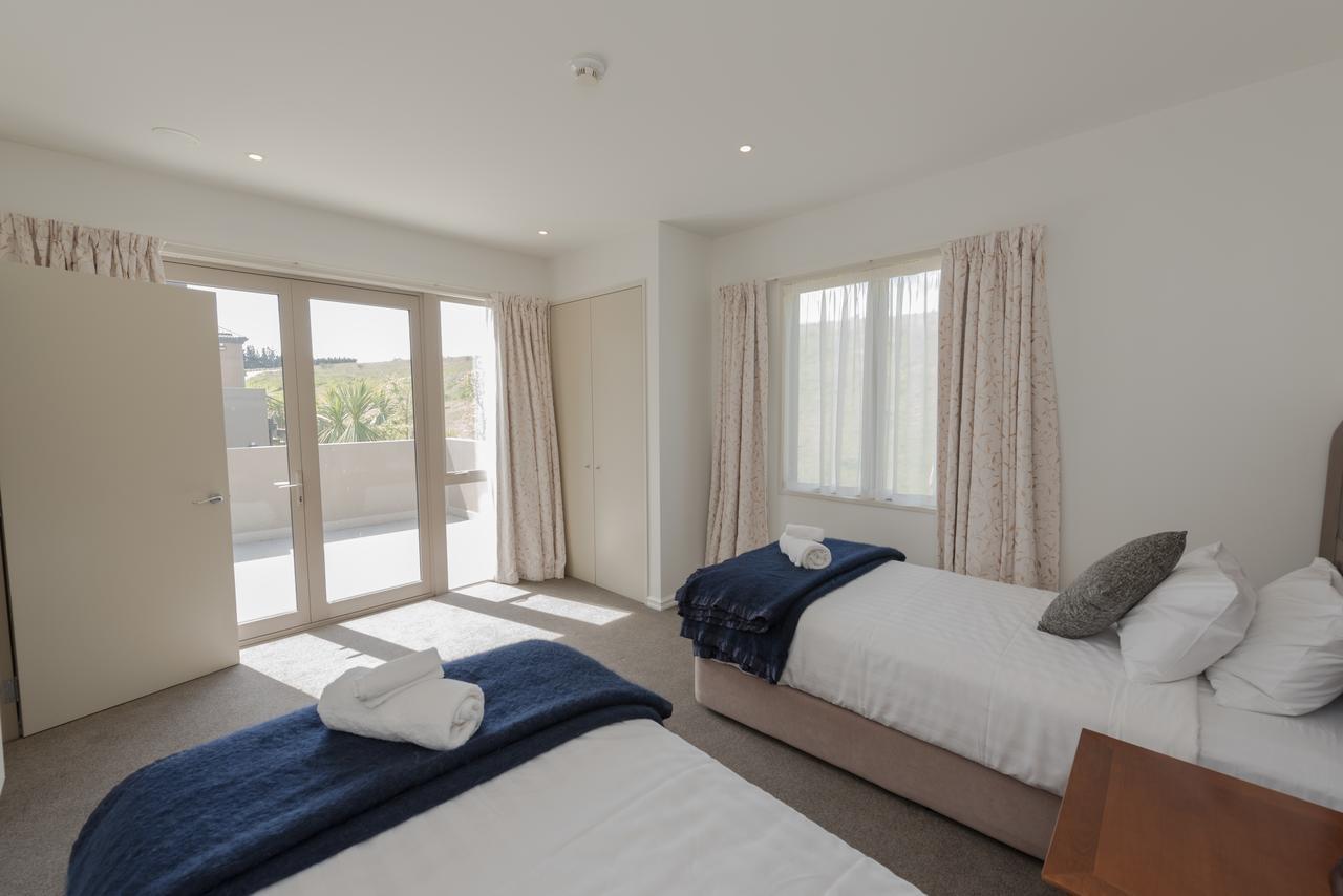 Canterbury High Country Villas Windwhistle Екстериор снимка