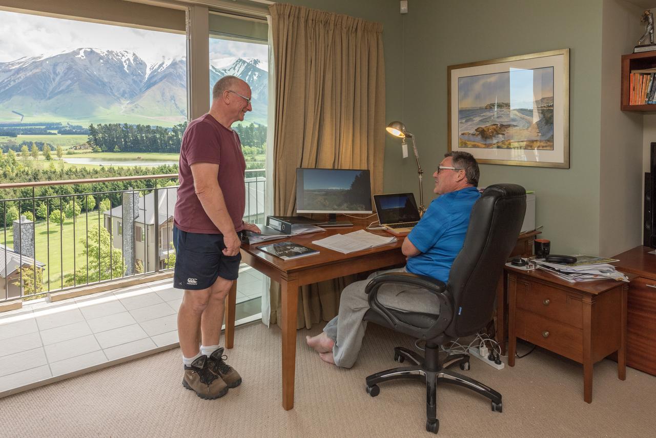 Canterbury High Country Villas Windwhistle Екстериор снимка