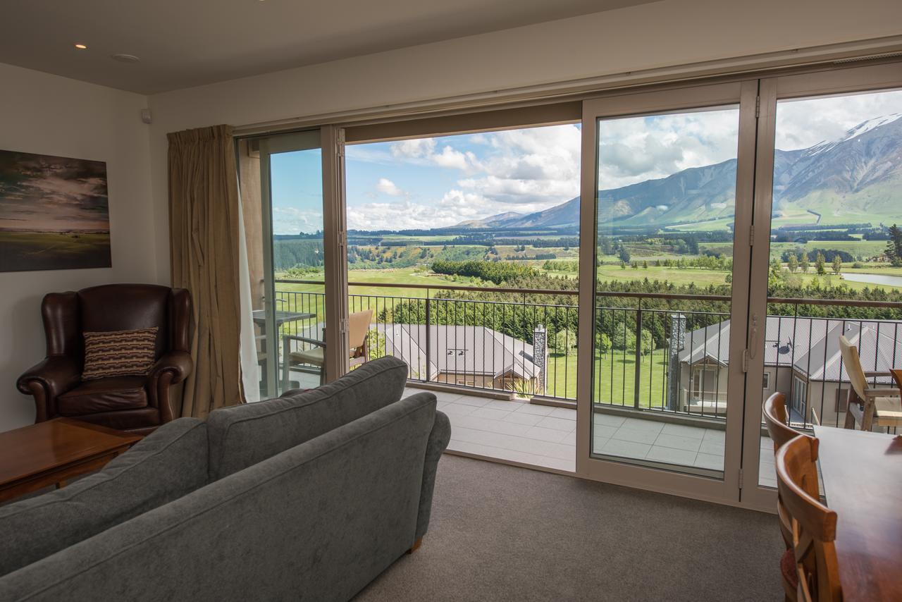Canterbury High Country Villas Windwhistle Екстериор снимка