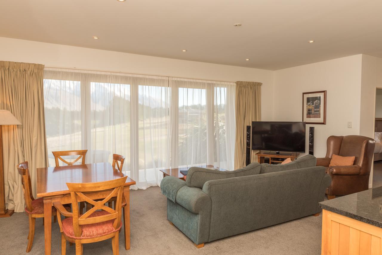Canterbury High Country Villas Windwhistle Екстериор снимка