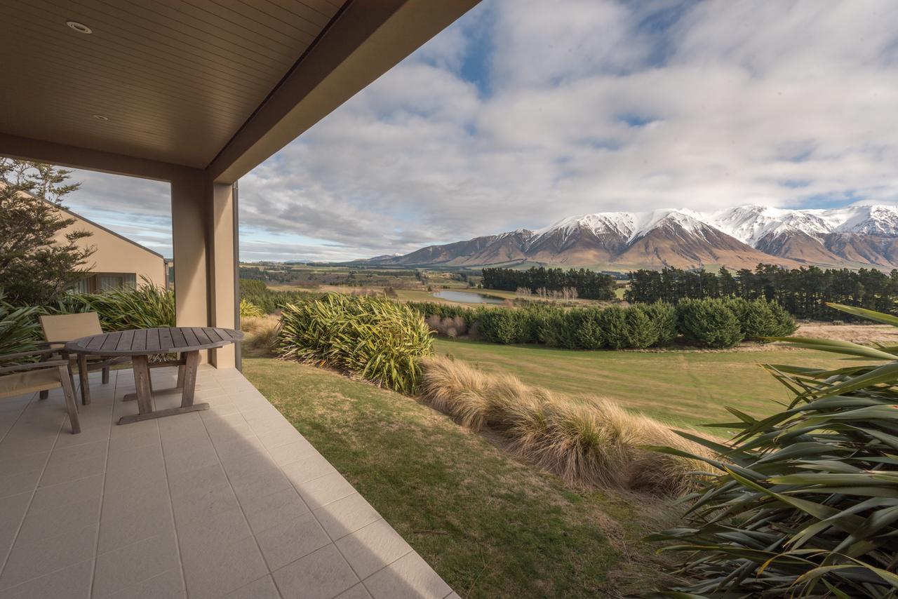 Canterbury High Country Villas Windwhistle Екстериор снимка