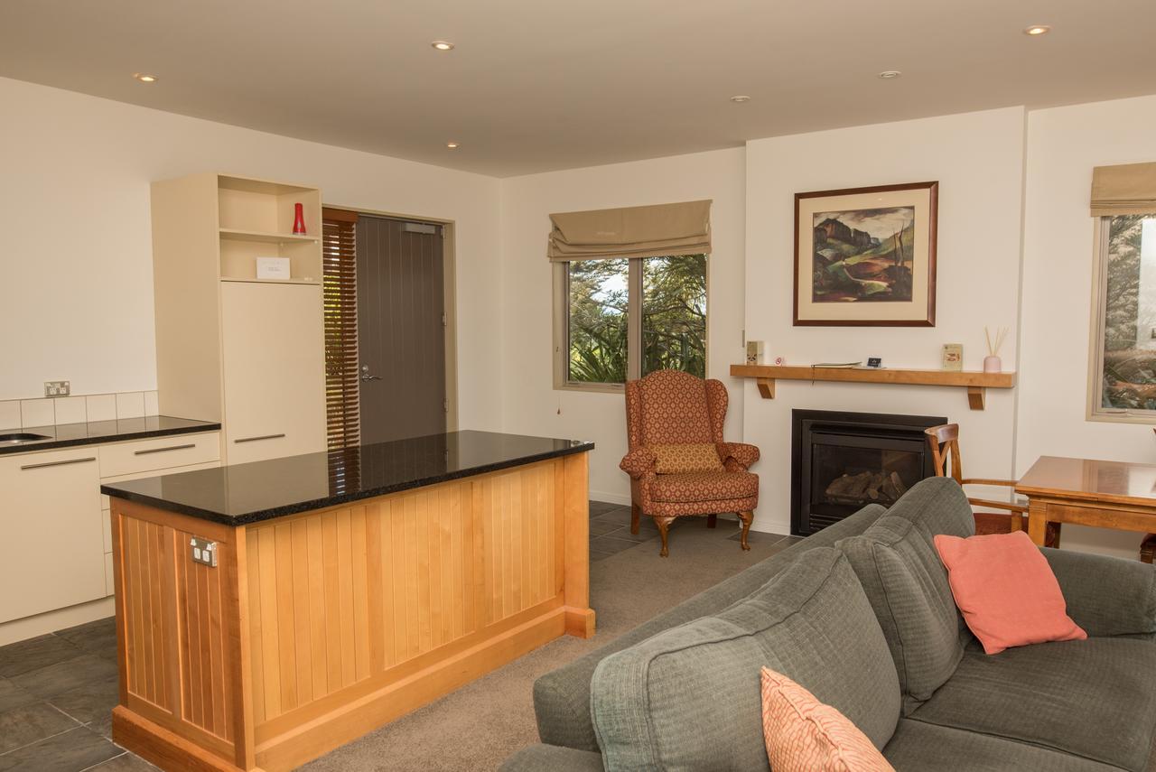 Canterbury High Country Villas Windwhistle Екстериор снимка